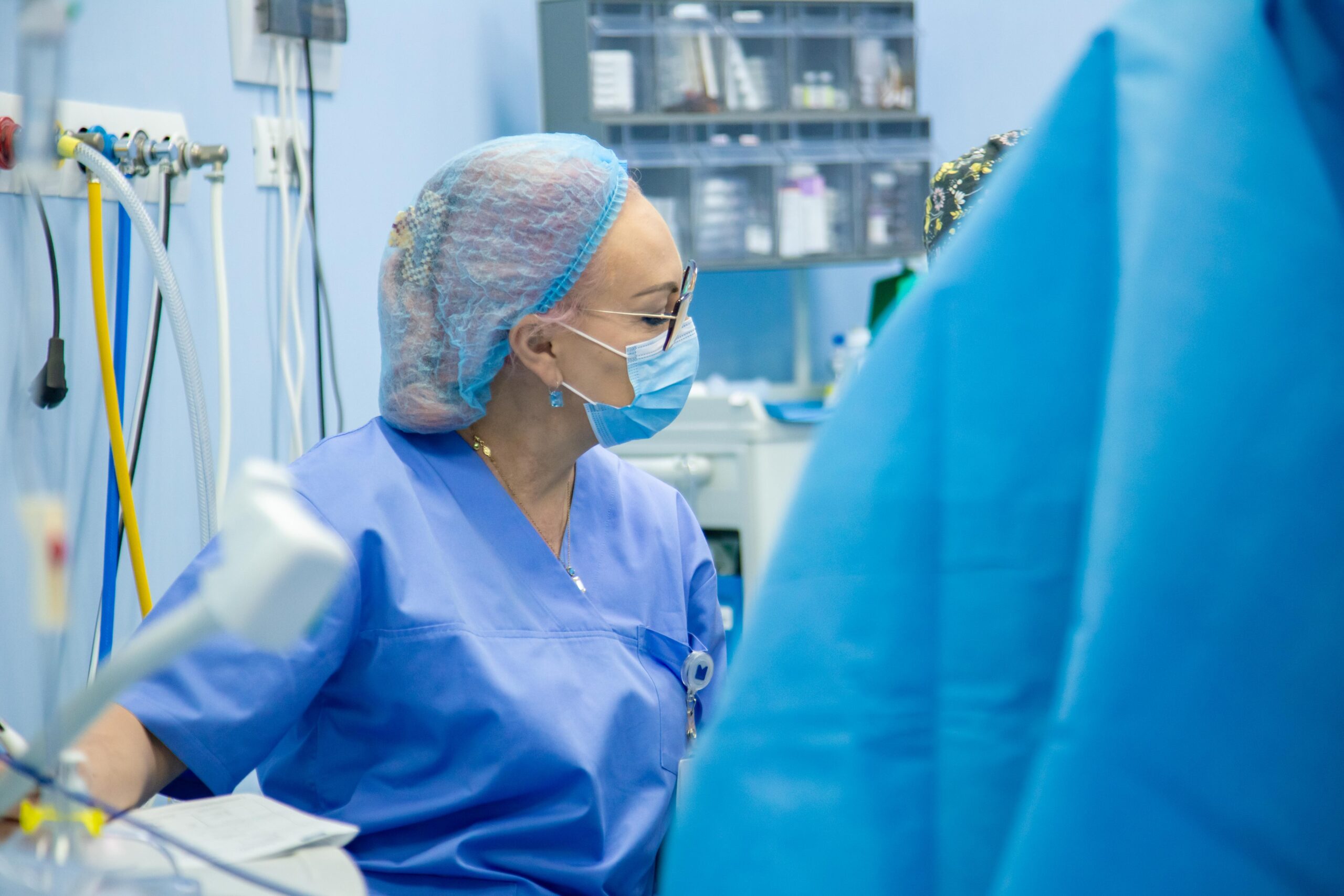 Dr. Nicoleta Arhire, medic ATI